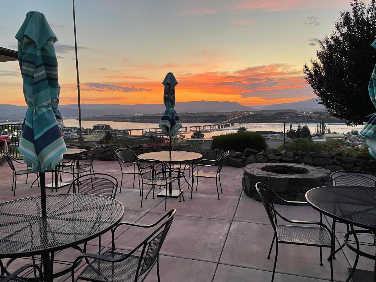 Celilo Inn Далз Екстериор снимка