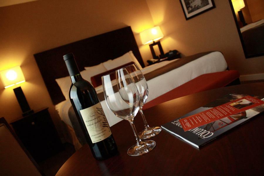 Celilo Inn Далз Екстериор снимка